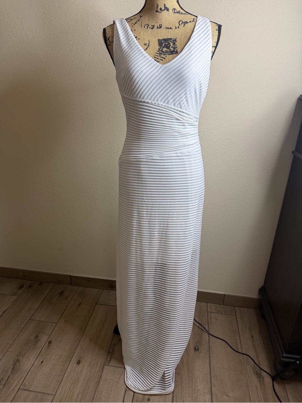 Cache White Maxi Dress Size 6